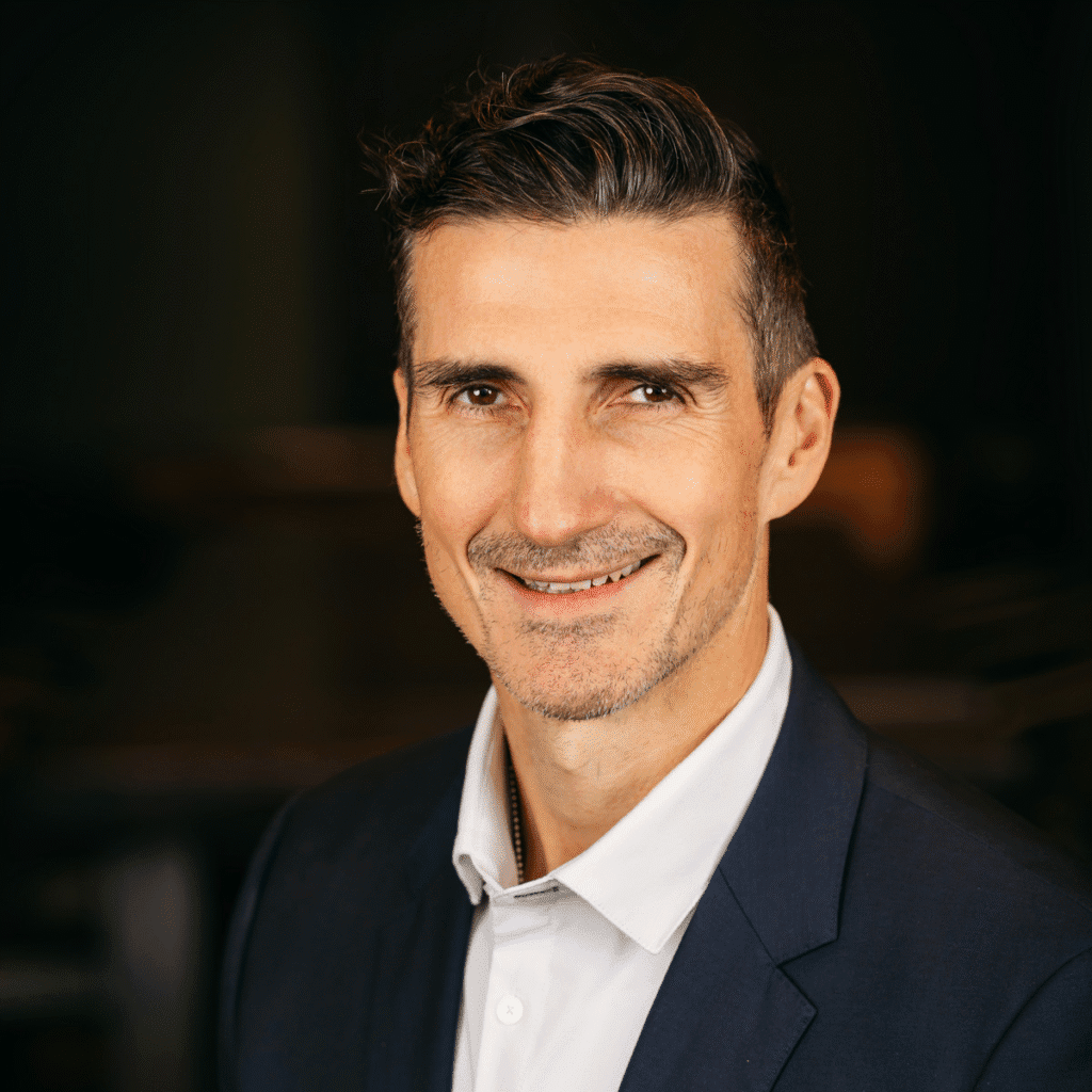 David Wright is a member of RKON\'s private equity team, bringing with him deep and proven experience...